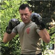 Sono MAX PITBULL coach certificato di Thai Boxe, Kickboxing, Boxe, Difesa Personale e Mental Coaching